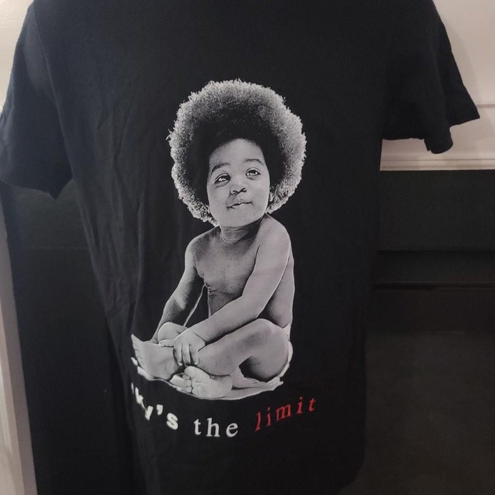 NWT Men's The Notorious B.I.G. Sky is the Limit Tshirt Small